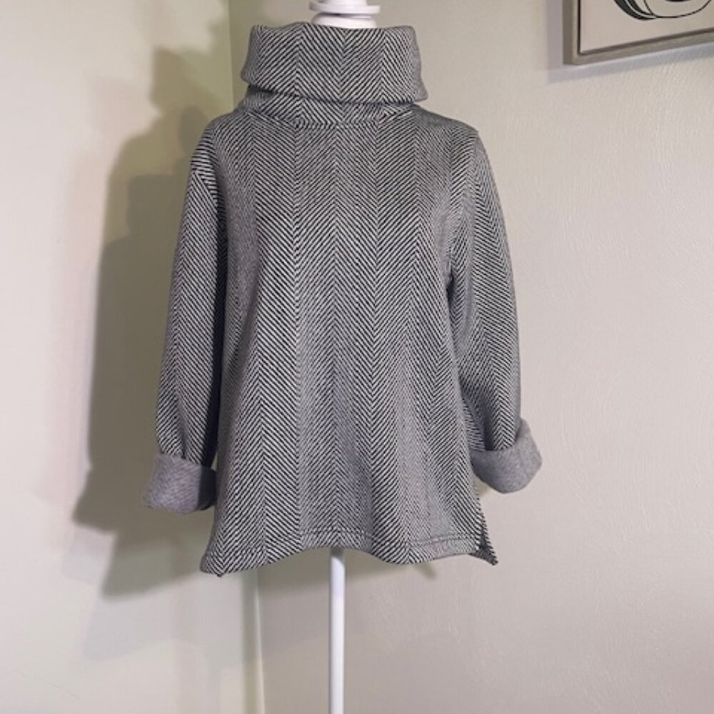 J Crew Turtleneck Size Large New Without Tags